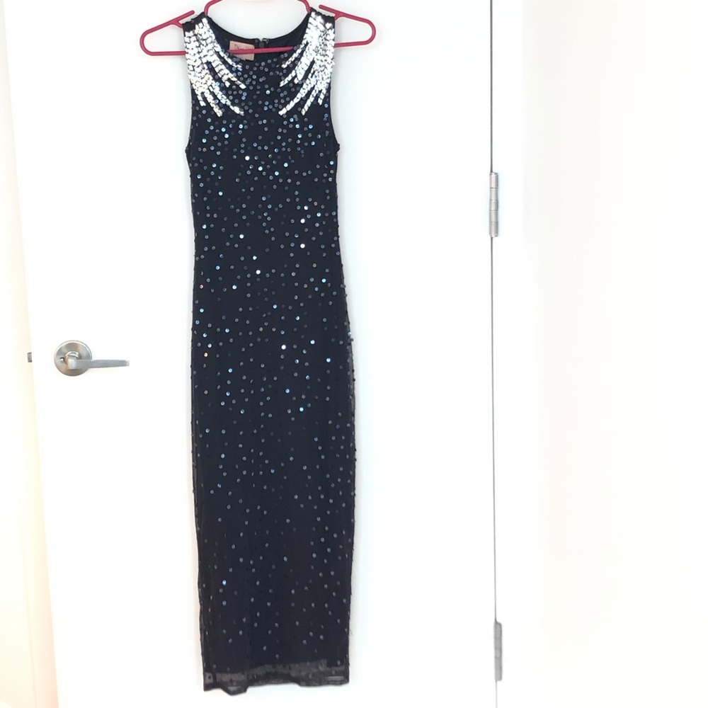 Slim fitted navy blue based with embroidered